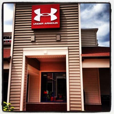 under armour wrentham ma.